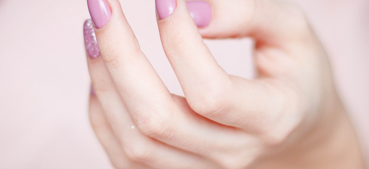 unghie gel colorate