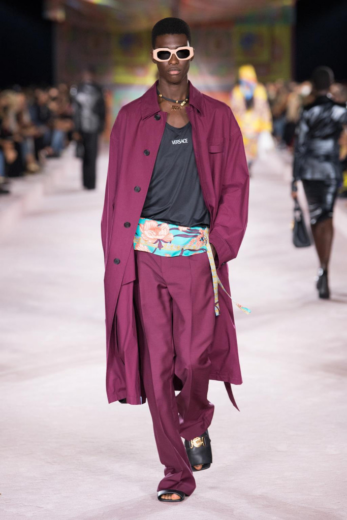 versace donna primavera-estate 2022 milano fashion week