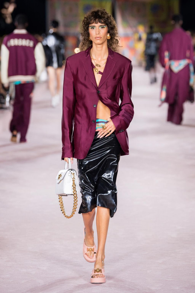 versace donna primavera-estate 2022 milano fashion week