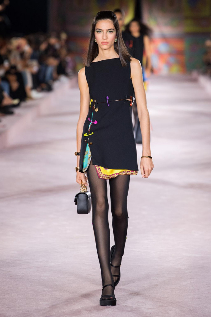 versace donna primavera-estate 2022 milano fashion week