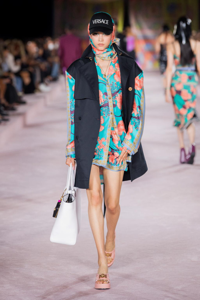 versace donna primavera-estate 2022 milano fashion week