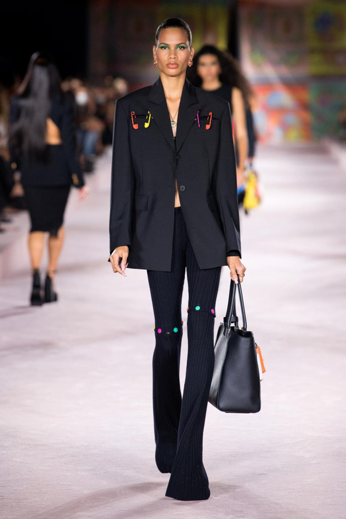 versace donna primavera-estate 2022 milano fashion week