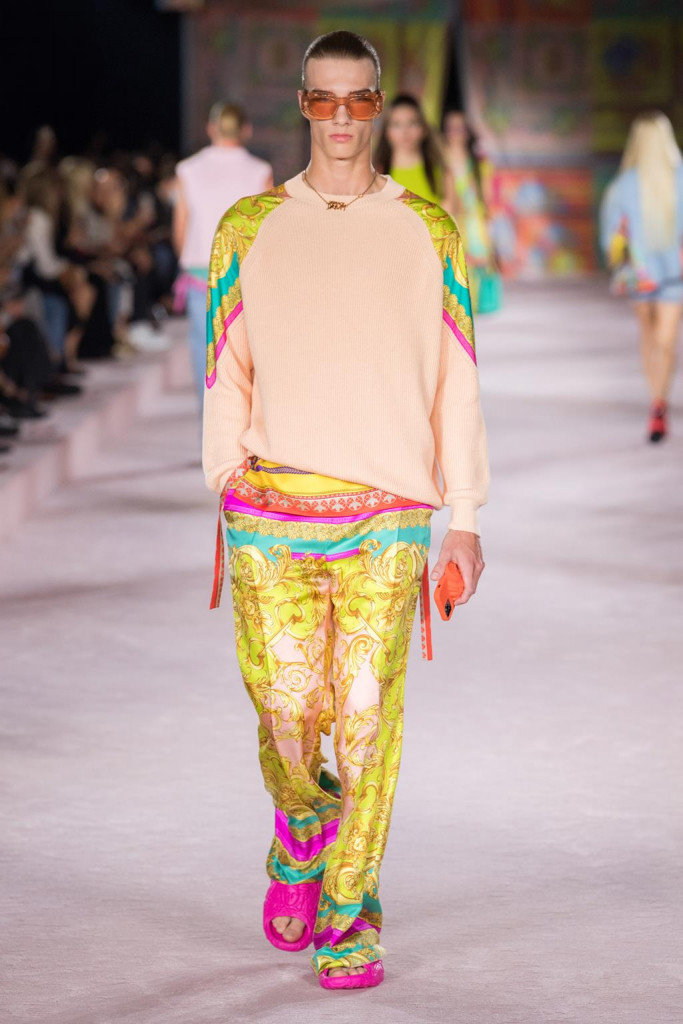versace donna primavera-estate 2022 milano fashion week