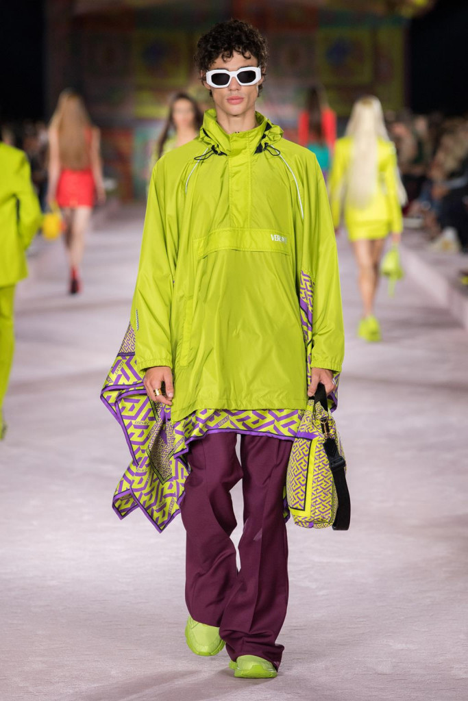 versace donna primavera-estate 2022 milano fashion week