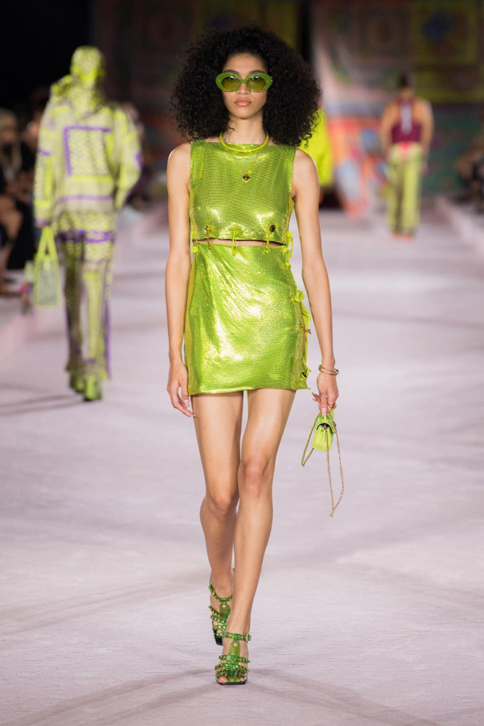 versace donna primavera-estate 2022 milano fashion week