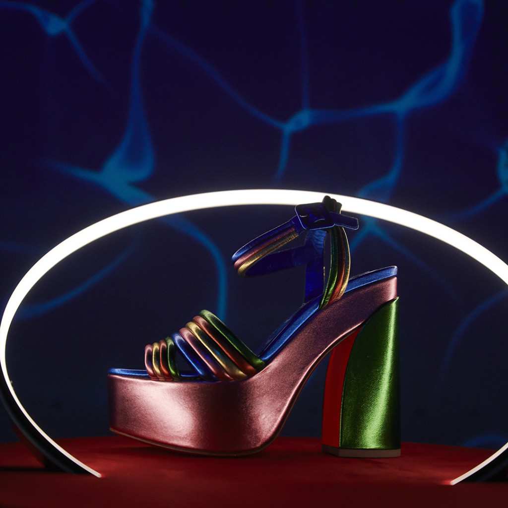 christian louboutin primavera estate collezione donna scarpe borse accessori