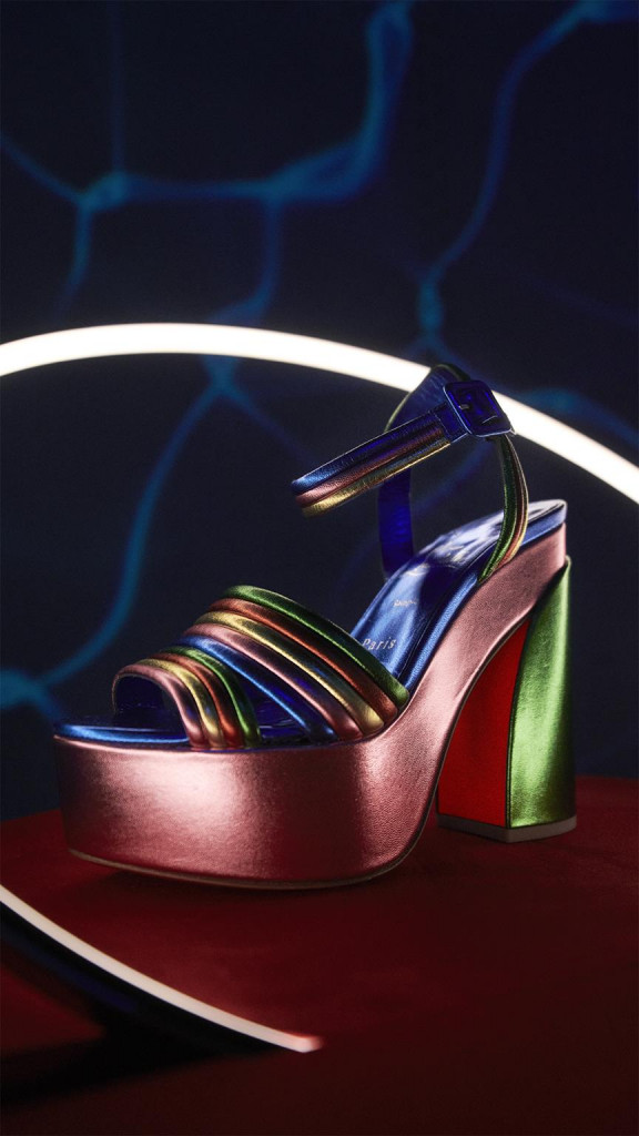 christian louboutin primavera estate collezione donna scarpe borse accessori