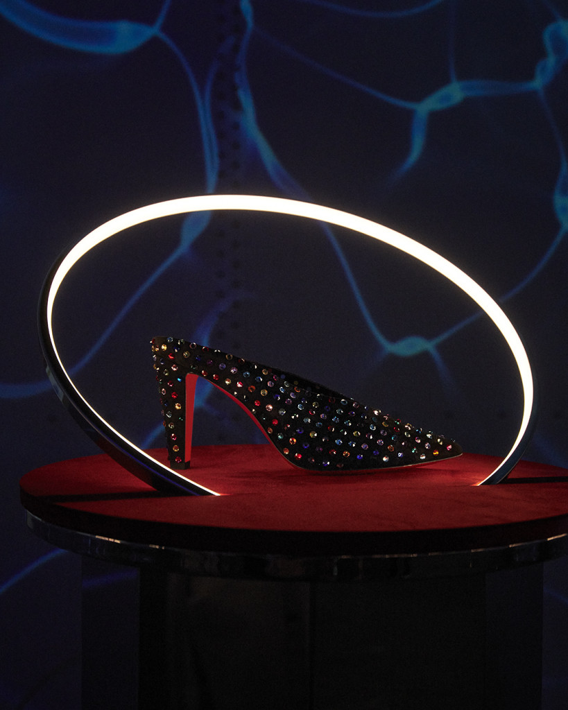 christian louboutin primavera estate collezione donna scarpe borse accessori