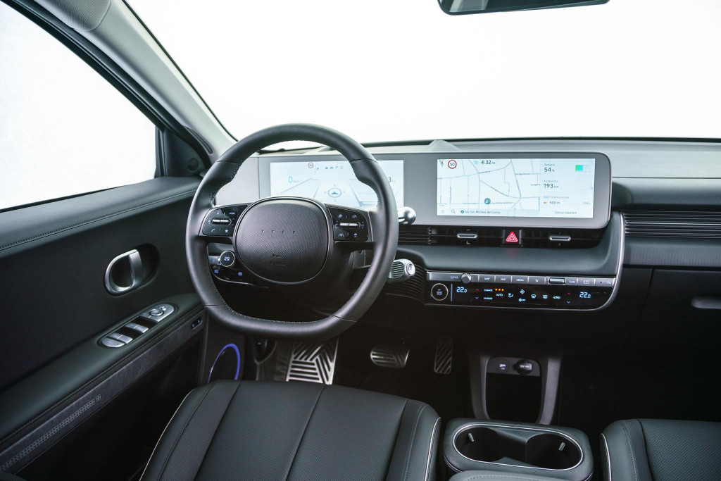 hyundai ioniq 5 auto elettrica quanto costa