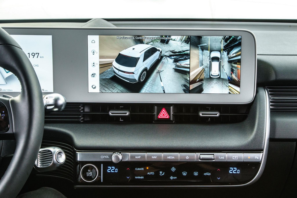 hyundai ioniq 5 auto elettrica quanto costa