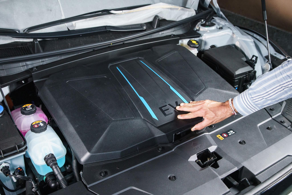 hyundai ioniq 5 auto elettrica quanto costa