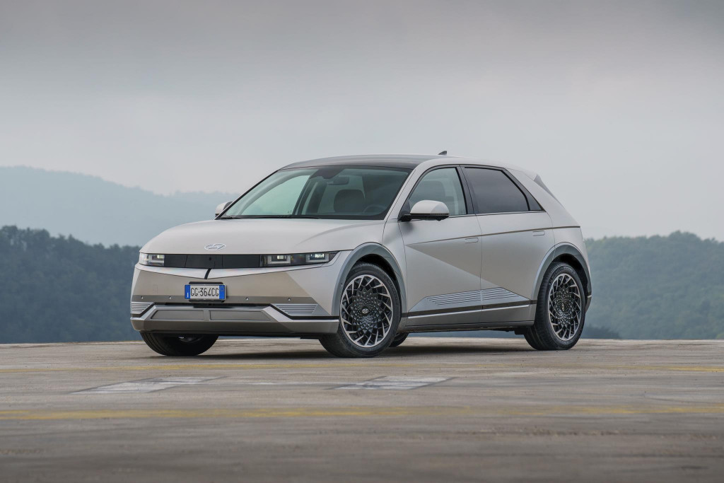 hyundai ioniq 5 auto elettrica quanto costa