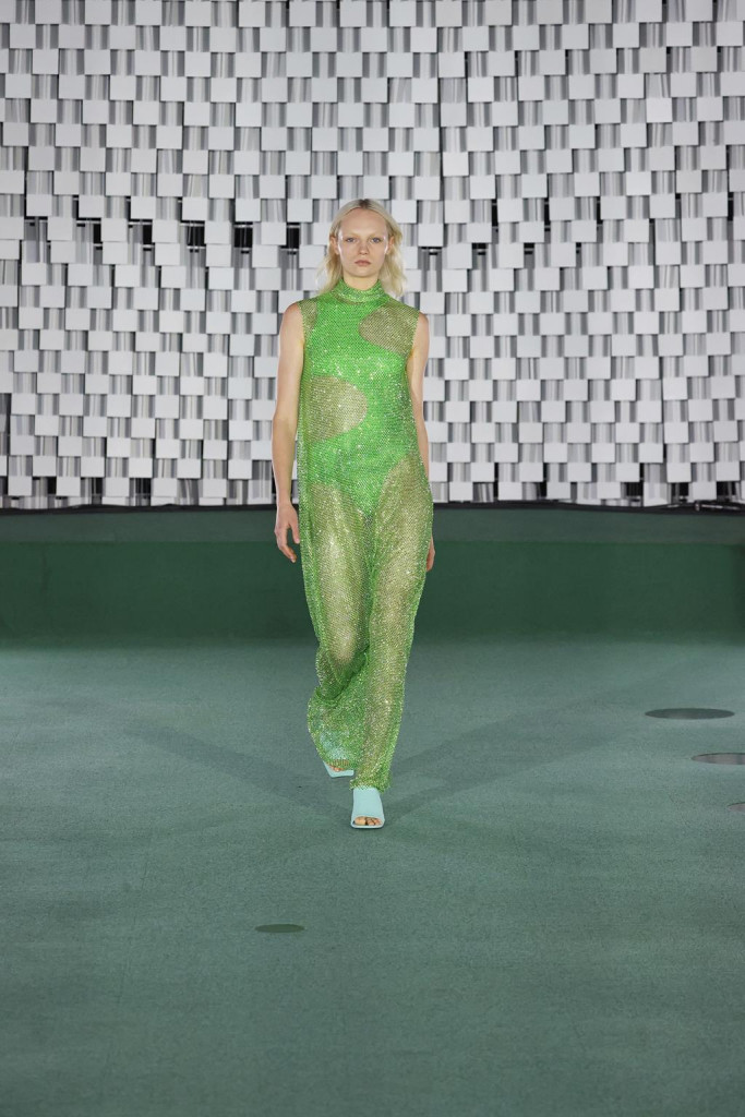 stella mccartney primavera estate 2022 foto sfilata