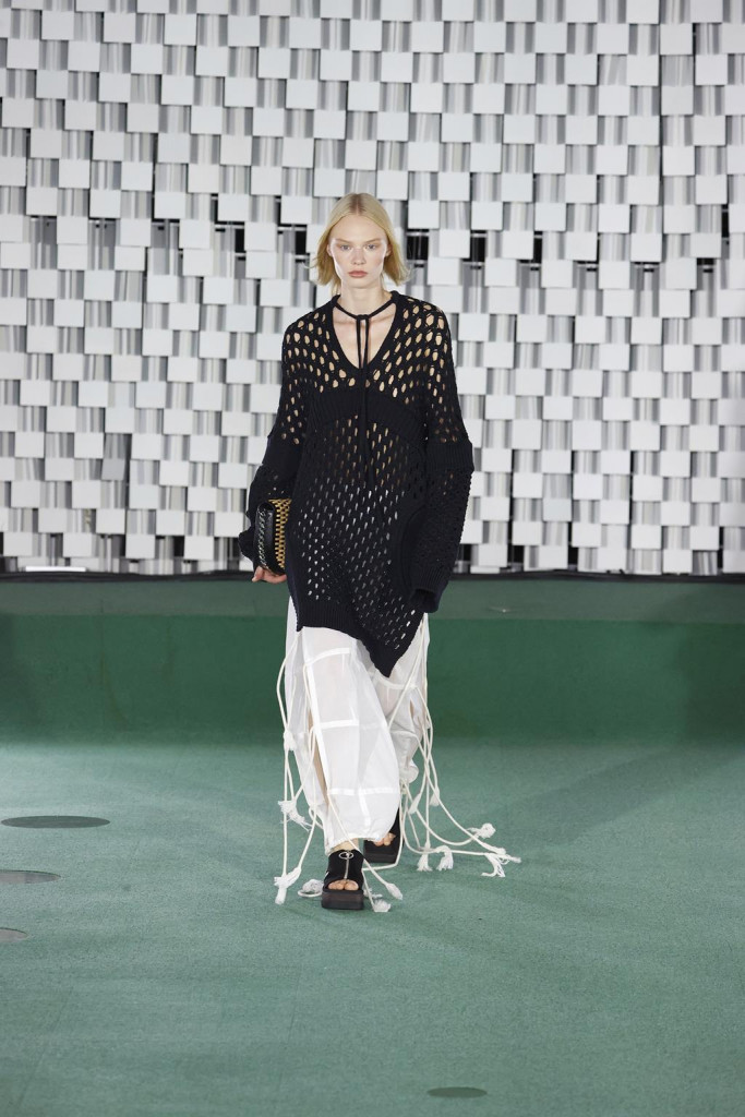 stella mccartney primavera estate 2022 foto sfilata