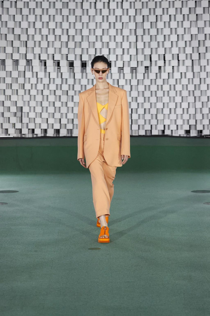 stella mccartney primavera estate 2022 foto sfilata