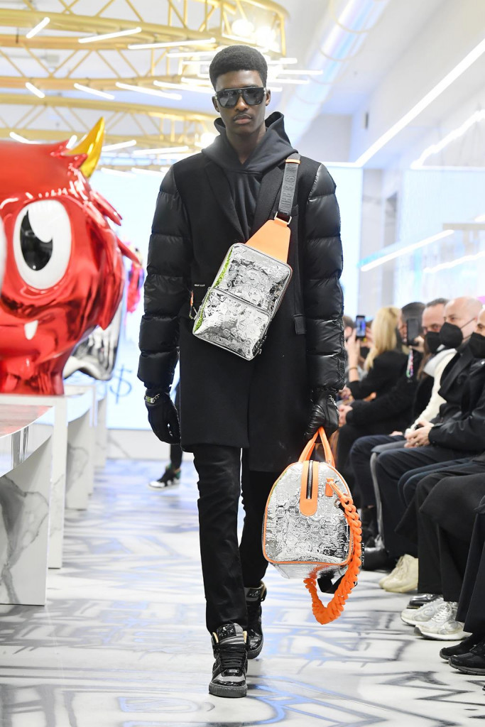 philipp plein nuova collezione autunno inverno uomo donna sfilata foto passerella