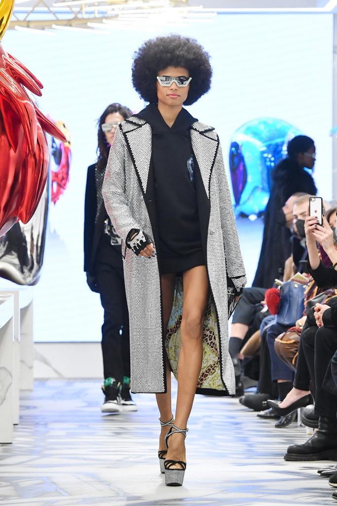 Philipp Plein nuova collezione Autunno-Inverno: i migliori look in passerella
