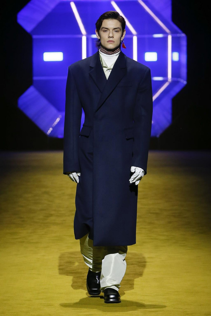 prada uomo sfilata collezione autunno inverno foto