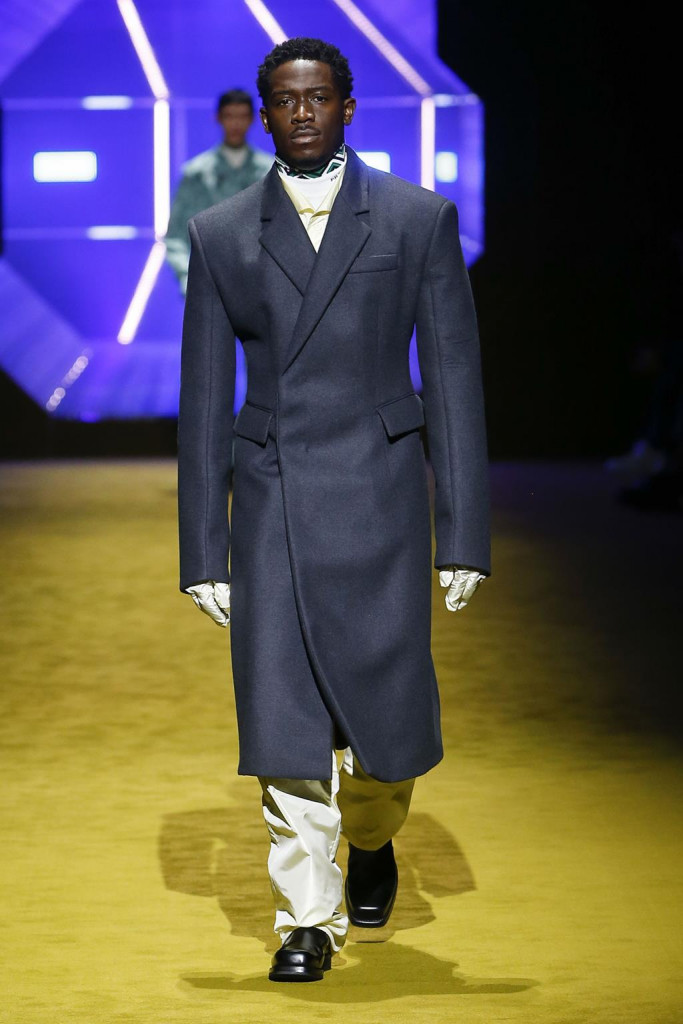 prada uomo sfilata collezione autunno inverno foto