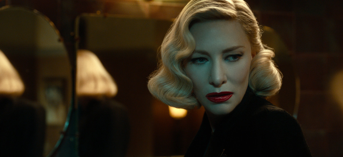 rossetto rosso labbra anni 40 cate blanchett film nightmare alley armani beauty