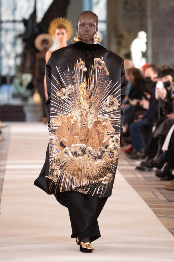 schiaparelli sfilata parigi