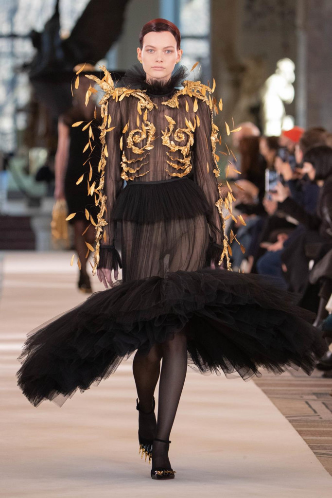 schiaparelli sfilata parigi