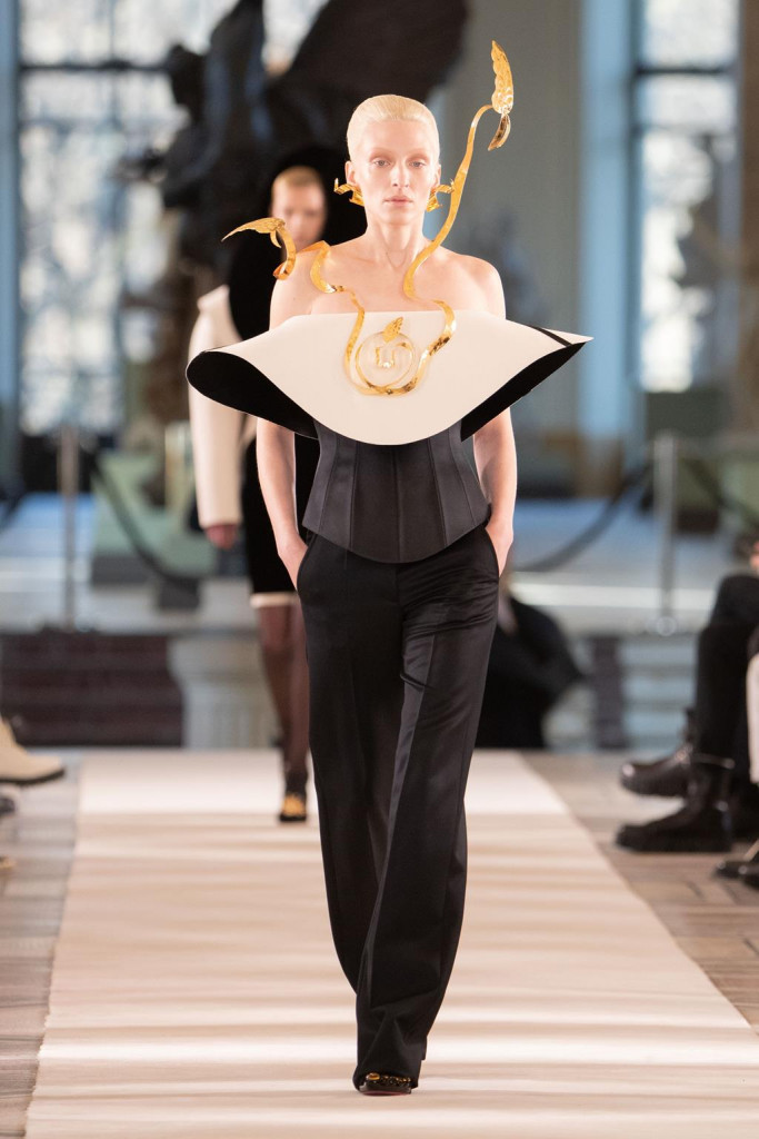 schiaparelli sfilata parigi