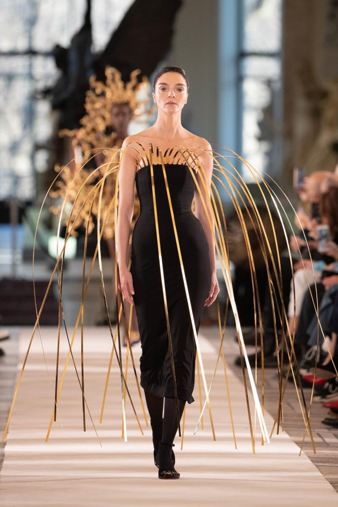 schiaparelli sfilata parigi