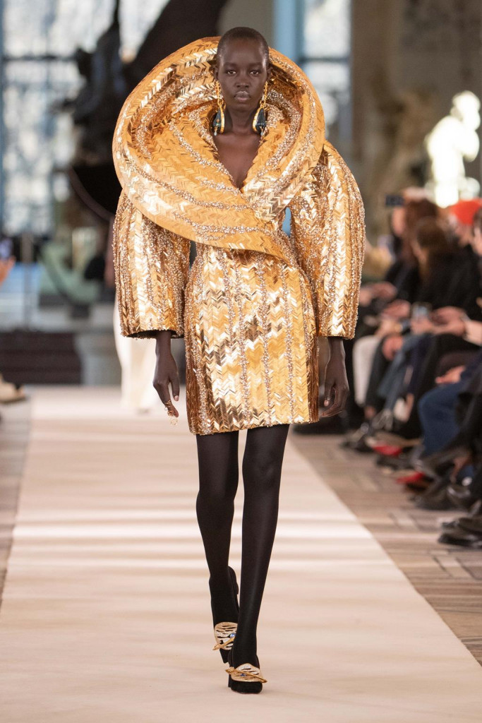 schiaparelli sfilata parigi