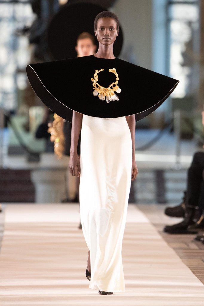 schiaparelli sfilata parigi