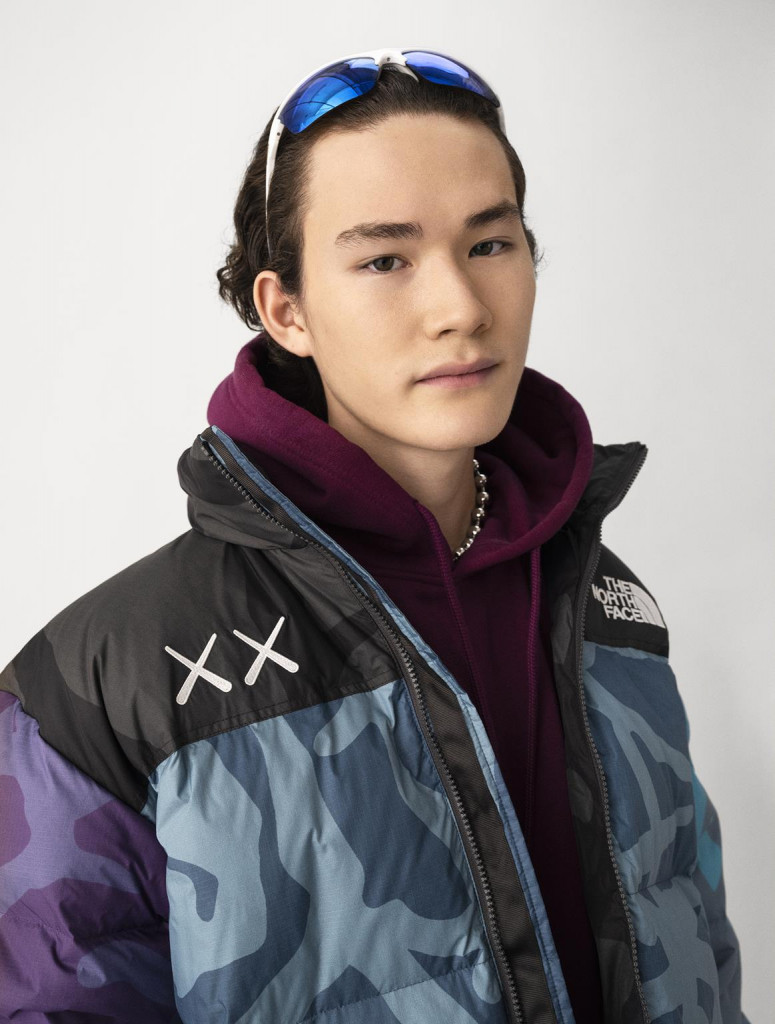 the north face kaws collaborazione foto