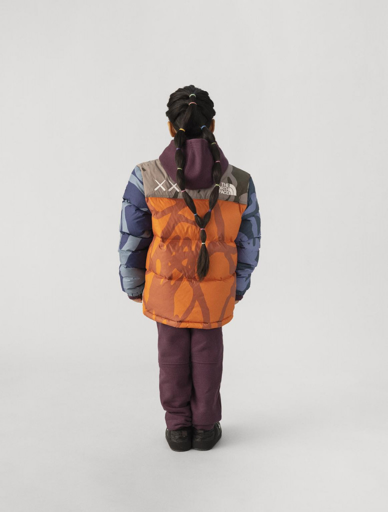 the north face kaws collaborazione foto