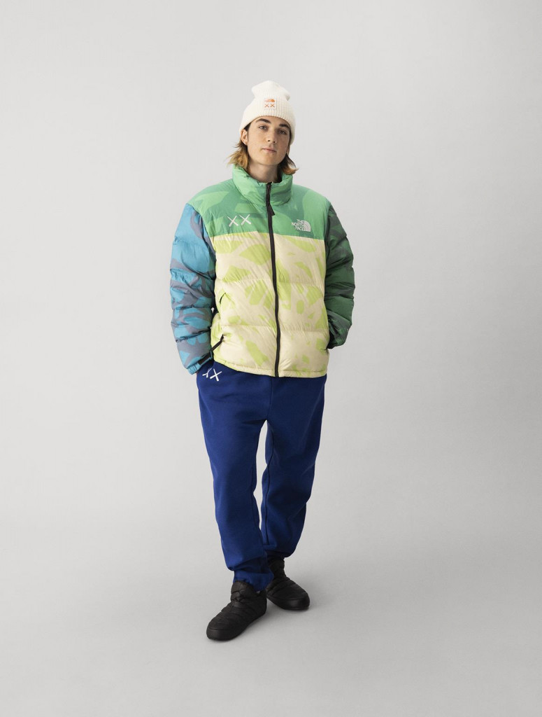 the north face kaws collaborazione foto