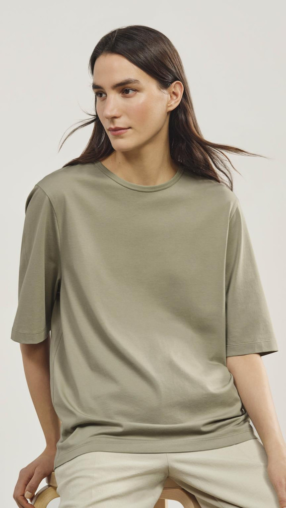 uniqlo u collezione primavera estate moda uomo donna bambino