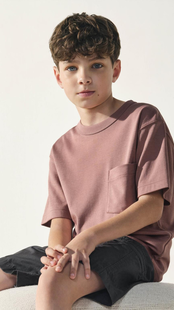 uniqlo u collezione primavera estate moda uomo donna bambino