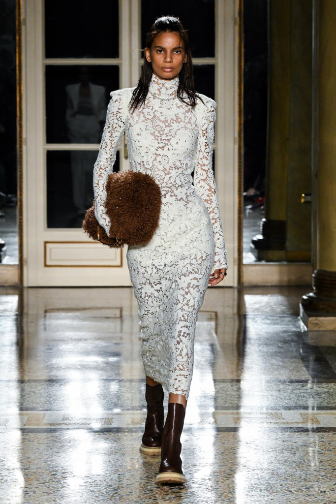 sfilata ermanno scervino collezione donna autunno inverno milano fashion week