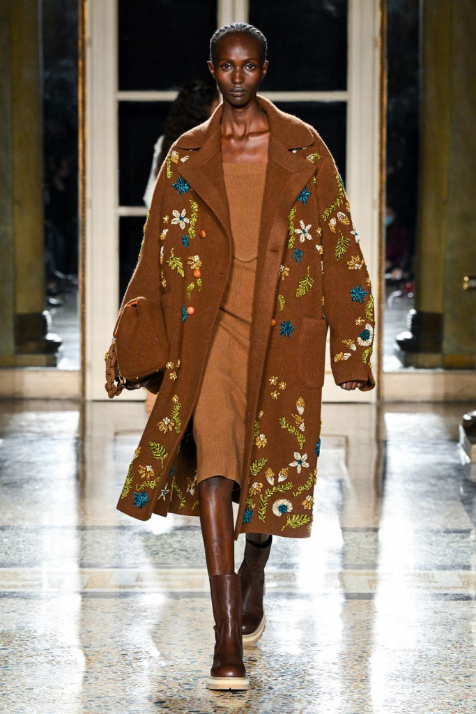 sfilata ermanno scervino collezione donna autunno inverno milano fashion week