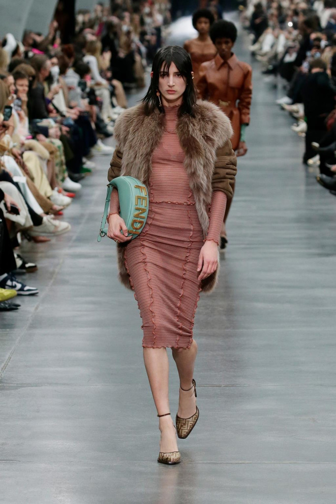 sfilata fendi fall winter