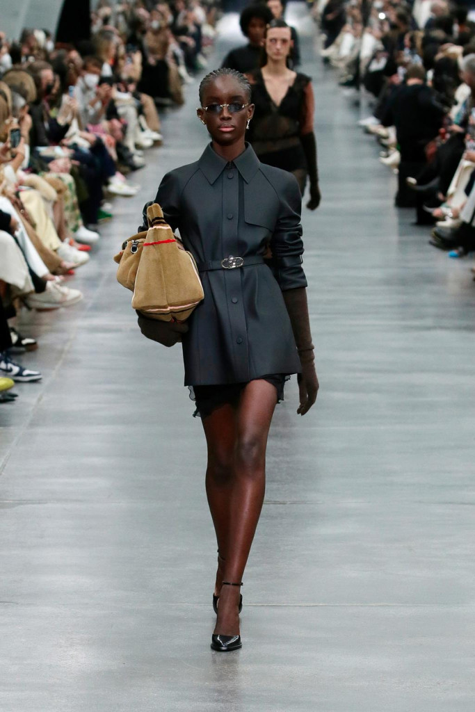 sfilata fendi fall winter