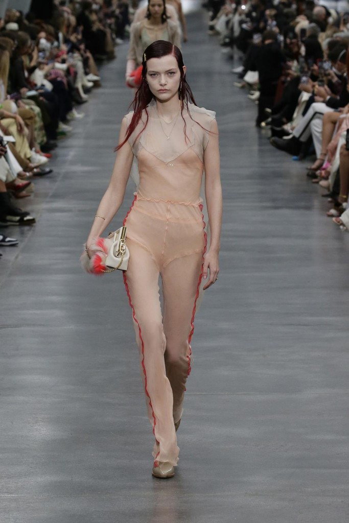 sfilata fendi fall winter