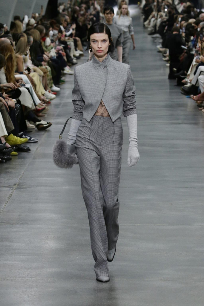 sfilata fendi fall winter