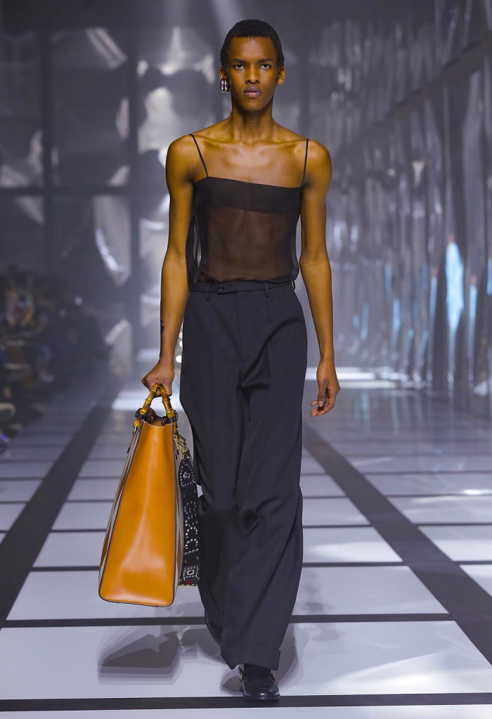sfilata gucci collezione donna autunno inverno milano fashion week