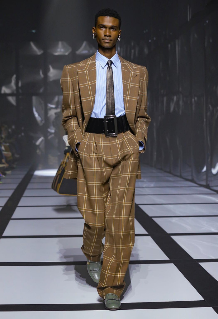sfilata gucci collezione donna autunno inverno milano fashion week