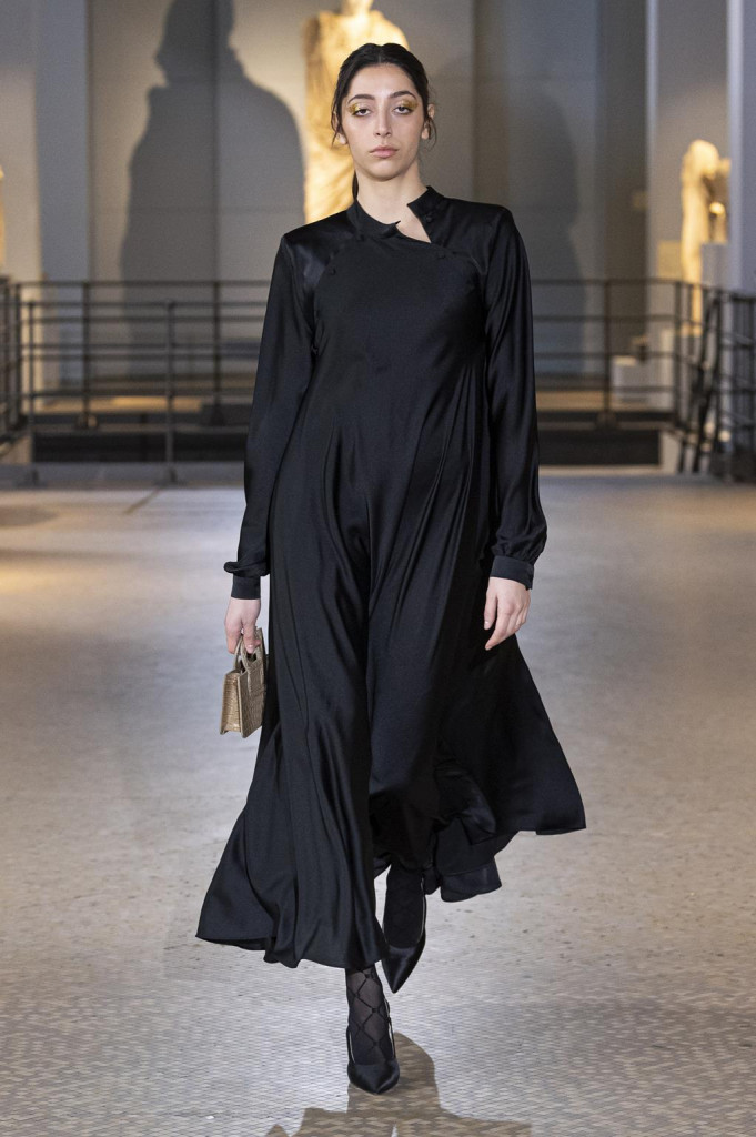 sfilata laura biagiotti collezione donna autunno inverno milano fashion week
