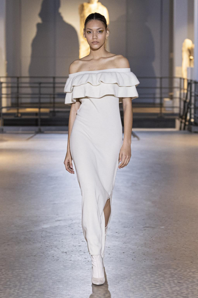 sfilata laura biagiotti collezione donna autunno inverno milano fashion week