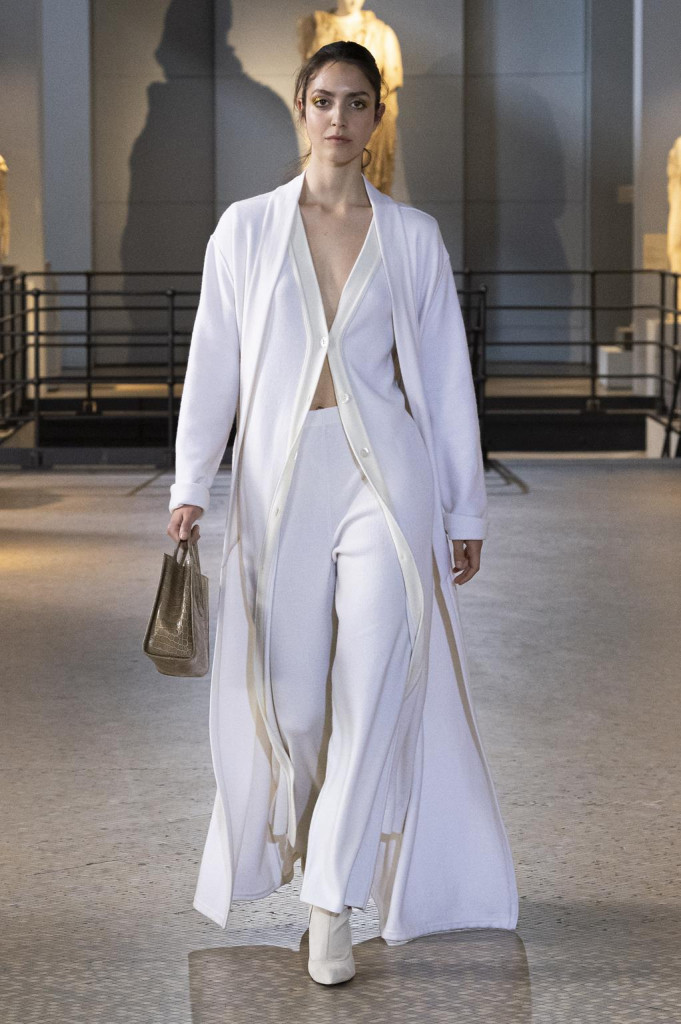 sfilata laura biagiotti collezione donna autunno inverno milano fashion week