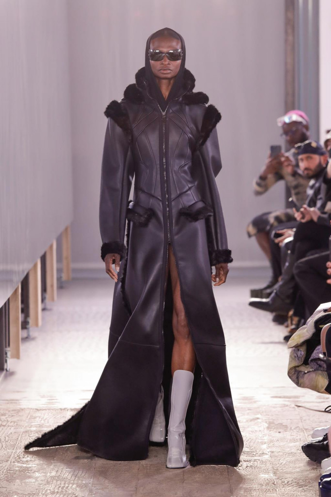 sfilata trussardi collezione donna autunno inverno milano fashion week