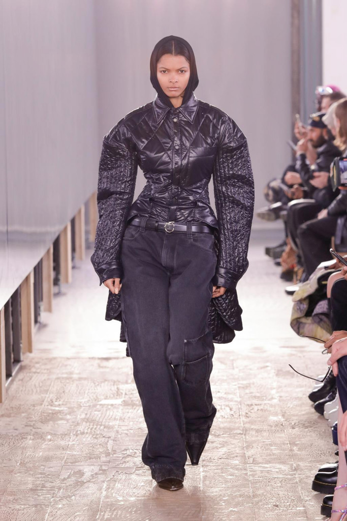 sfilata trussardi collezione donna autunno inverno milano fashion week