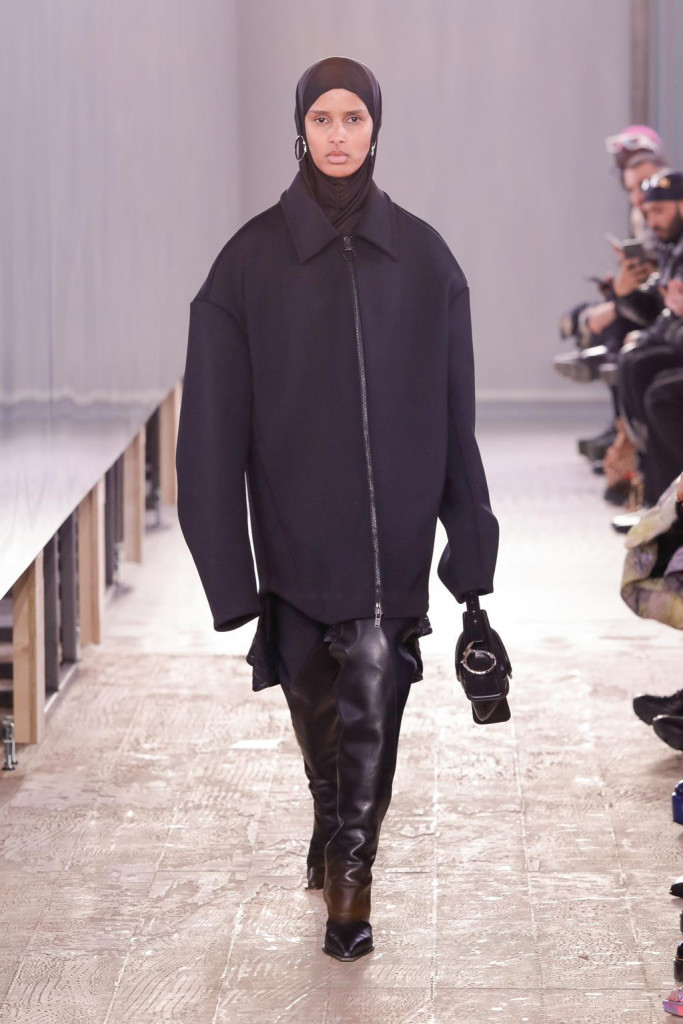 sfilata trussardi collezione donna autunno inverno milano fashion week