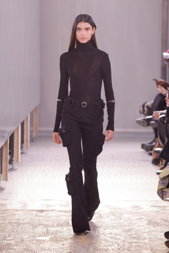 sfilata trussardi collezione donna autunno inverno milano fashion week
